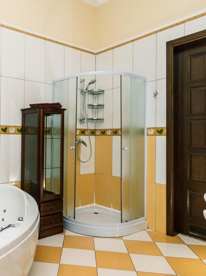 Apartament On Independence Square Киев Екстериор снимка