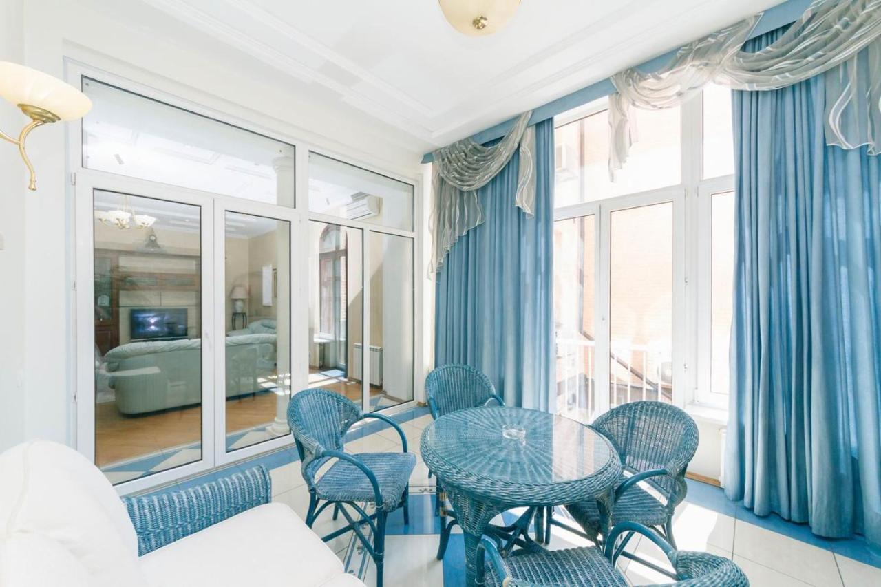 Apartament On Independence Square Киев Екстериор снимка