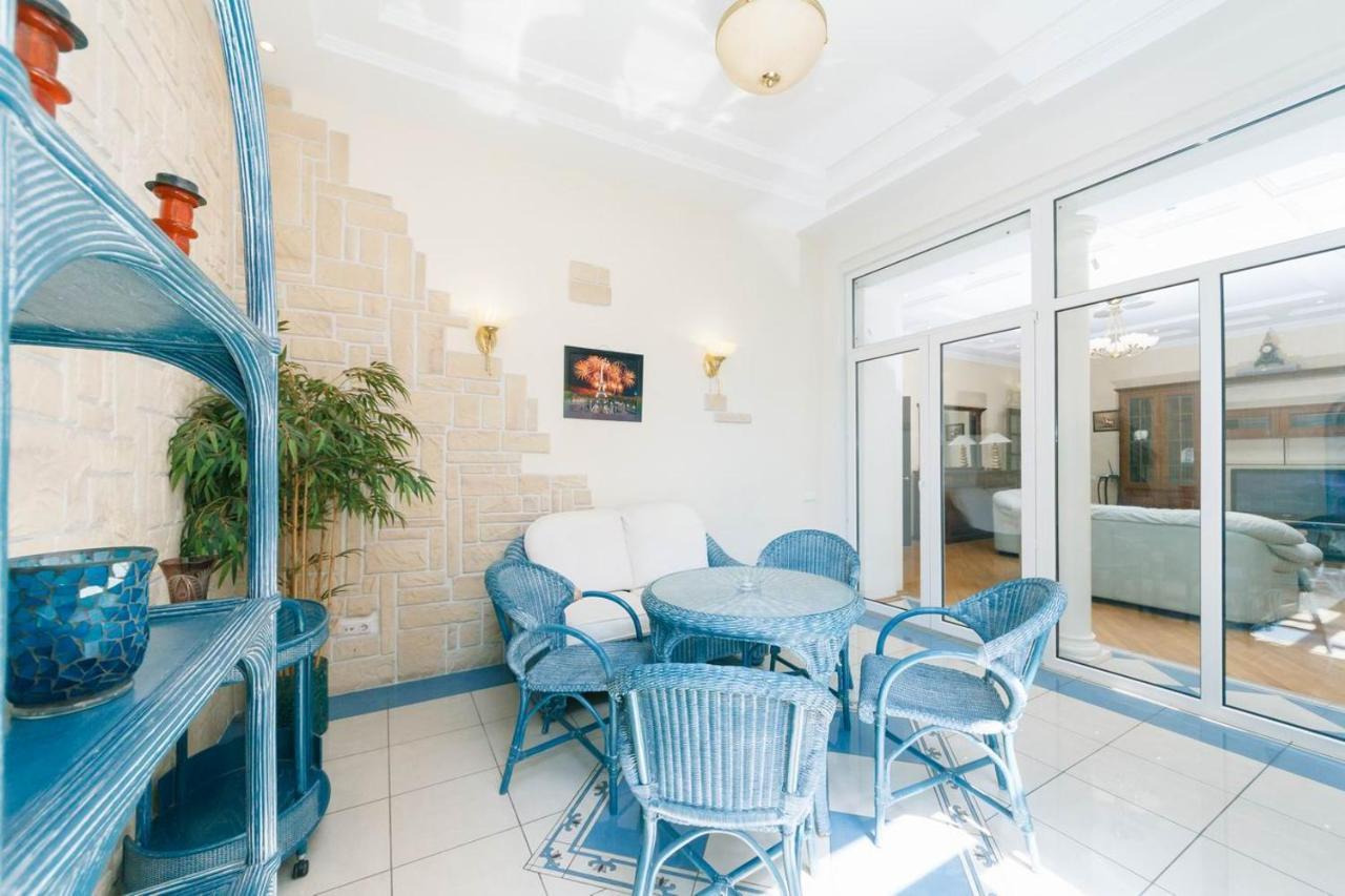 Apartament On Independence Square Киев Екстериор снимка