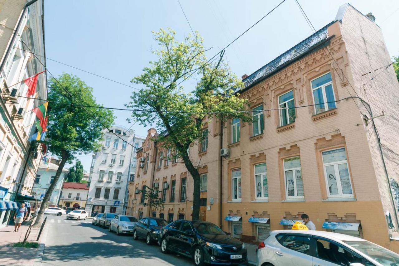 Apartament On Independence Square Киев Екстериор снимка