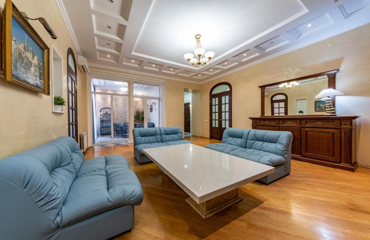 Apartament On Independence Square Киев Екстериор снимка