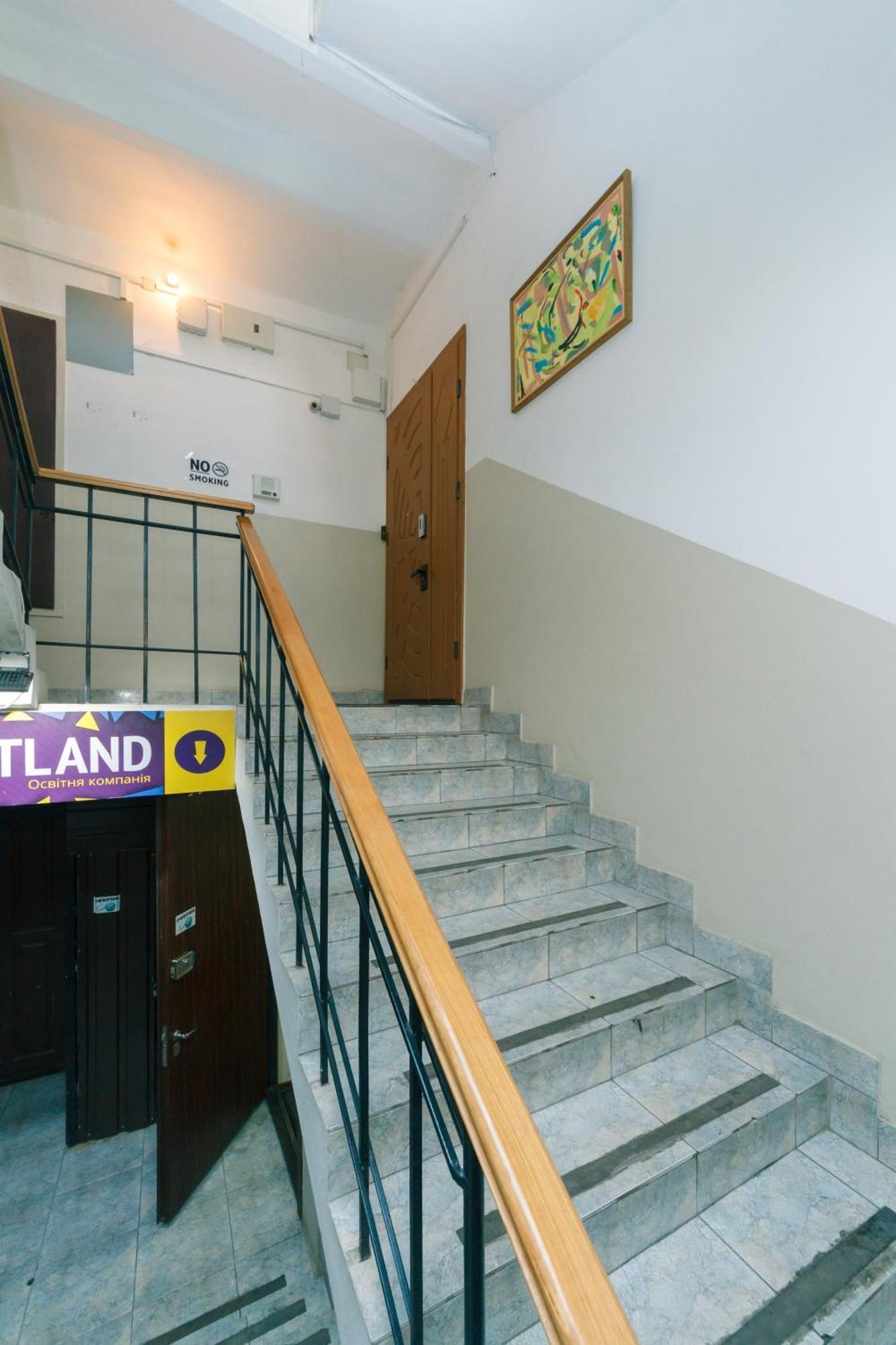 Apartament On Independence Square Киев Екстериор снимка